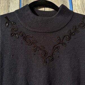 Vintage Black Embroidered Sequin Women's Turtleneck Sweater Holiday Christmas